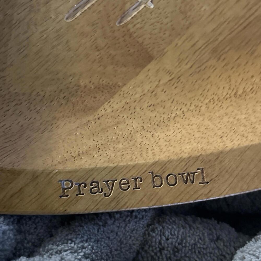 Handcrafted Wooden Heart Shaped Prayer Bowl  Beautiful Gift Religious 3 Crosses - Picture 2 of 9
